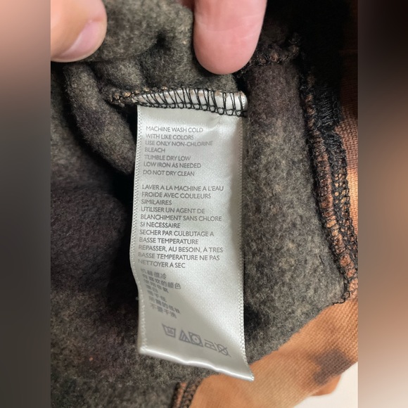 Standard/Cloth Urban Outfitters Black Bleach Hoodie size small - Picture 7 of 7